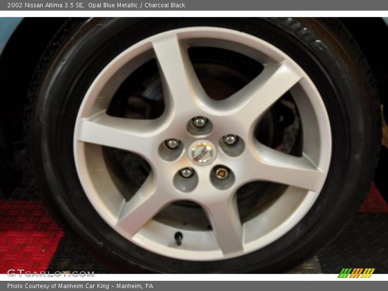 Opal Blue Metallic / Charcoal Black 2002 Nissan Altima 3.5 SE
