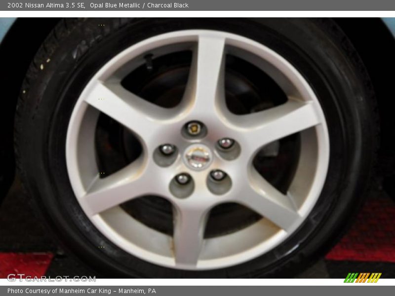 Opal Blue Metallic / Charcoal Black 2002 Nissan Altima 3.5 SE