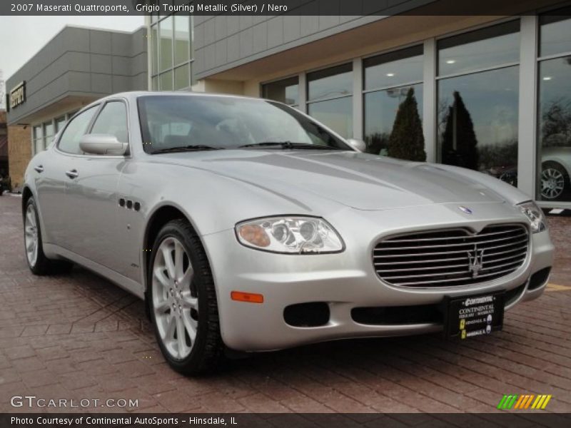 Front 3/4 View of 2007 Quattroporte 