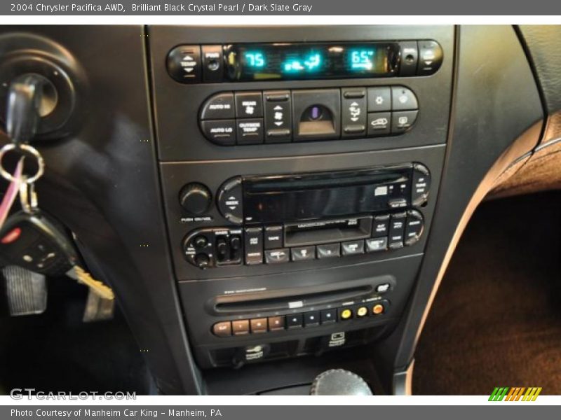 Brilliant Black Crystal Pearl / Dark Slate Gray 2004 Chrysler Pacifica AWD
