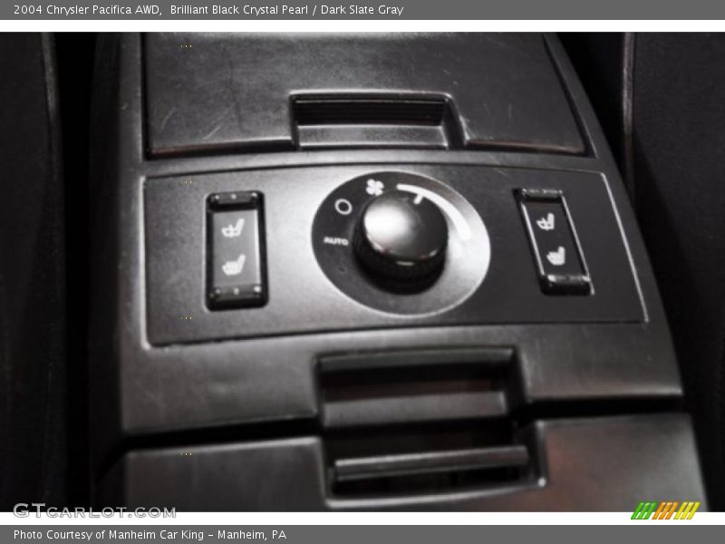 Brilliant Black Crystal Pearl / Dark Slate Gray 2004 Chrysler Pacifica AWD