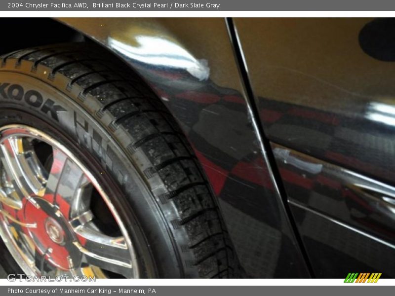Brilliant Black Crystal Pearl / Dark Slate Gray 2004 Chrysler Pacifica AWD