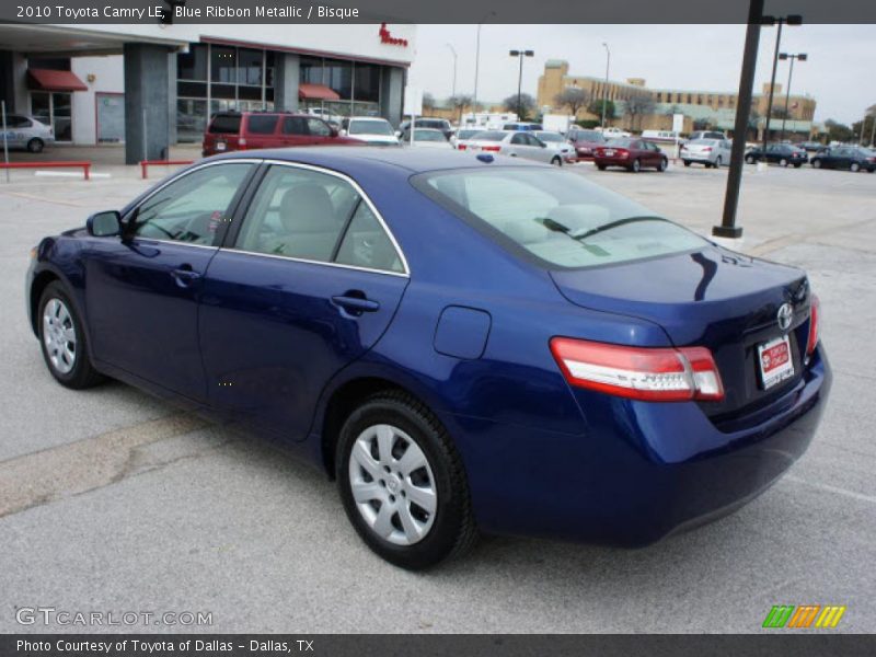 Blue Ribbon Metallic / Bisque 2010 Toyota Camry LE