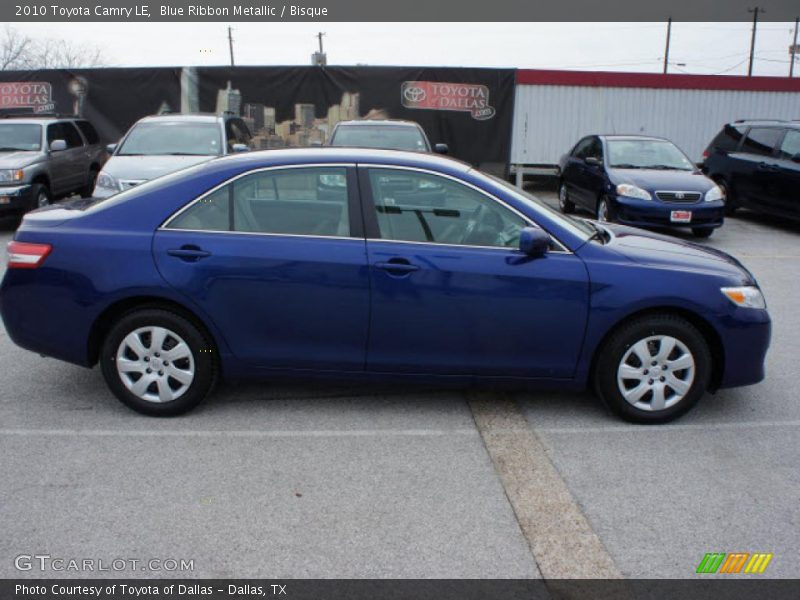 Blue Ribbon Metallic / Bisque 2010 Toyota Camry LE