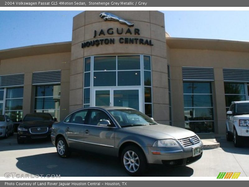 Stonehenge Grey Metallic / Grey 2004 Volkswagen Passat GLS 4Motion Sedan