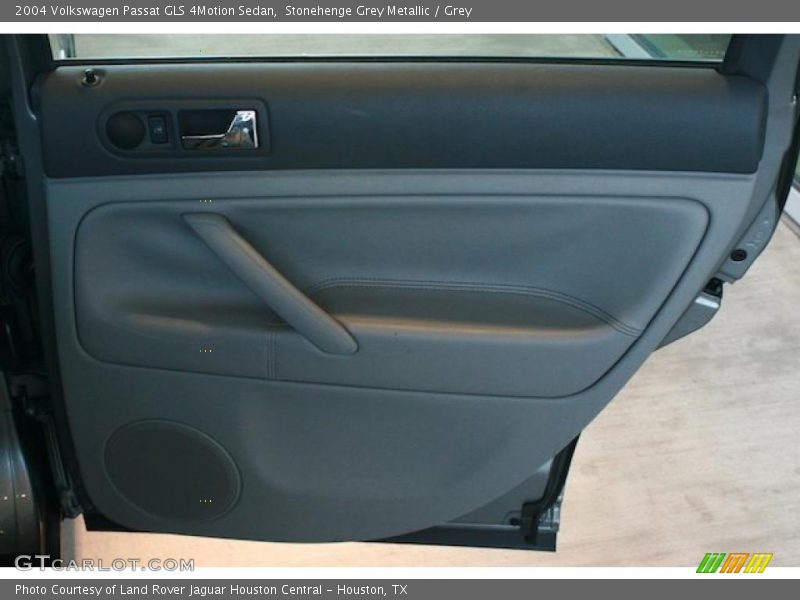 Stonehenge Grey Metallic / Grey 2004 Volkswagen Passat GLS 4Motion Sedan