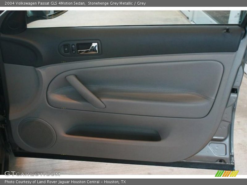 Stonehenge Grey Metallic / Grey 2004 Volkswagen Passat GLS 4Motion Sedan