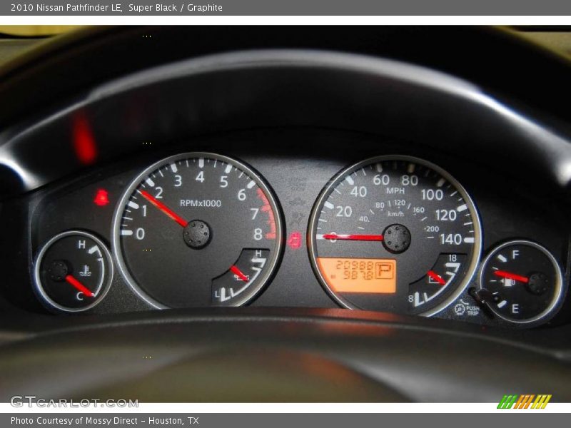 Super Black / Graphite 2010 Nissan Pathfinder LE