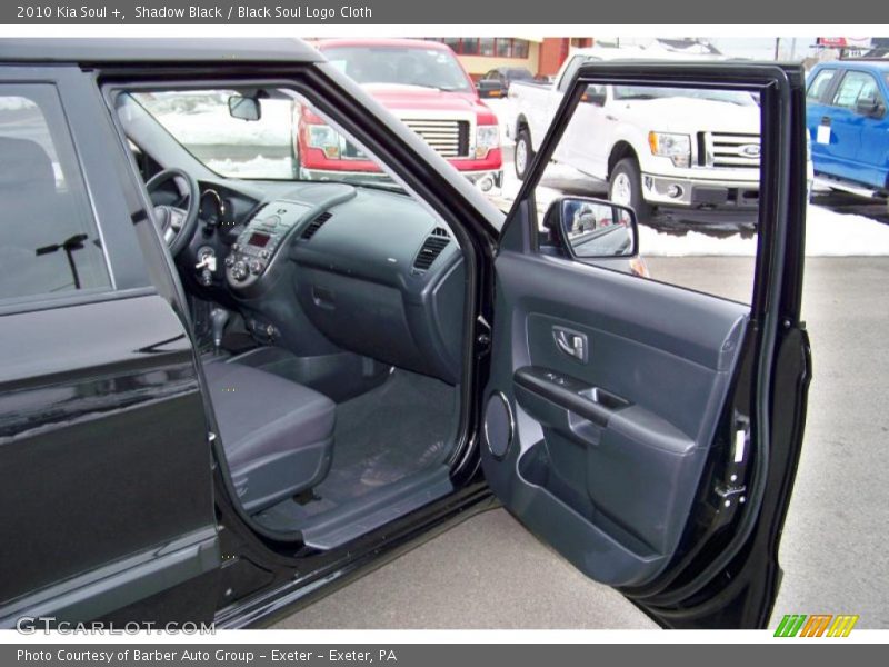 Shadow Black / Black Soul Logo Cloth 2010 Kia Soul +