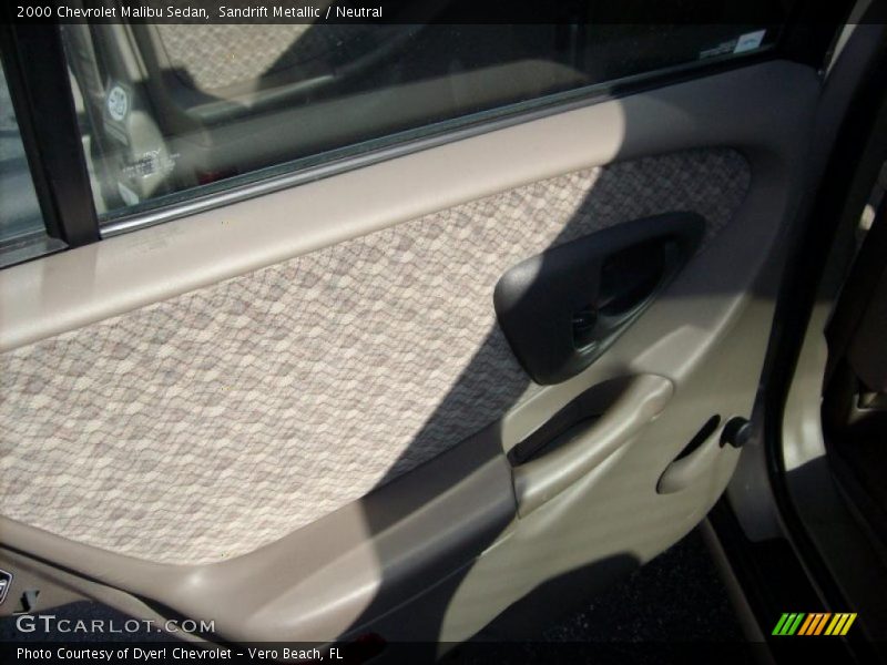 Sandrift Metallic / Neutral 2000 Chevrolet Malibu Sedan