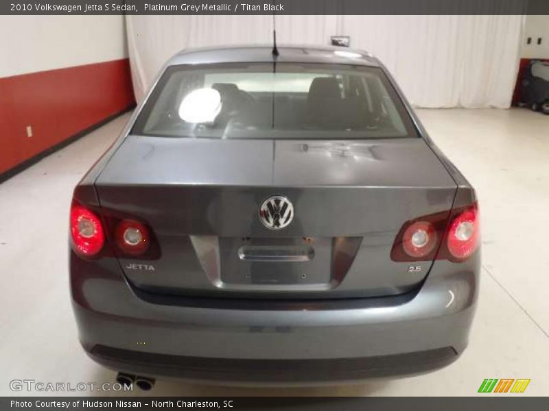 Platinum Grey Metallic / Titan Black 2010 Volkswagen Jetta S Sedan
