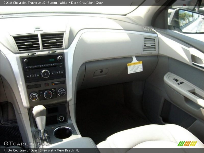 Summit White / Dark Gray/Light Gray 2010 Chevrolet Traverse LS
