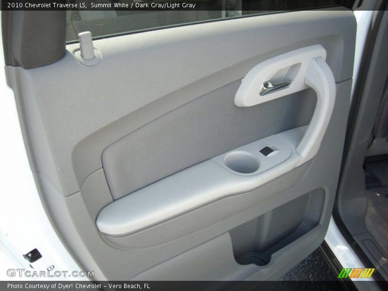 Door Panel of 2010 Traverse LS
