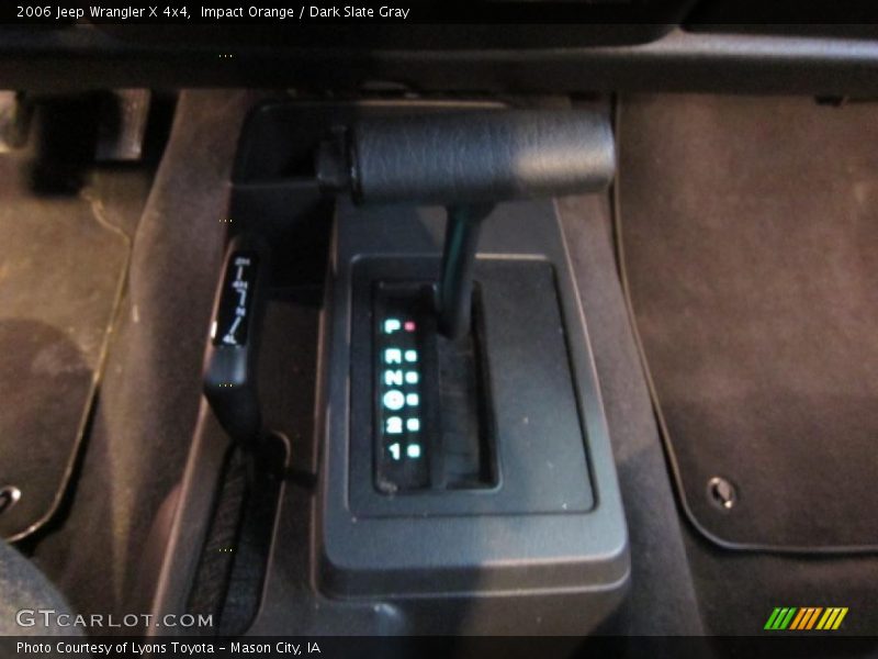 Impact Orange / Dark Slate Gray 2006 Jeep Wrangler X 4x4