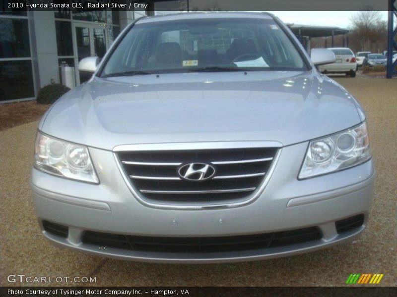Radiant Silver / Gray 2010 Hyundai Sonata GLS