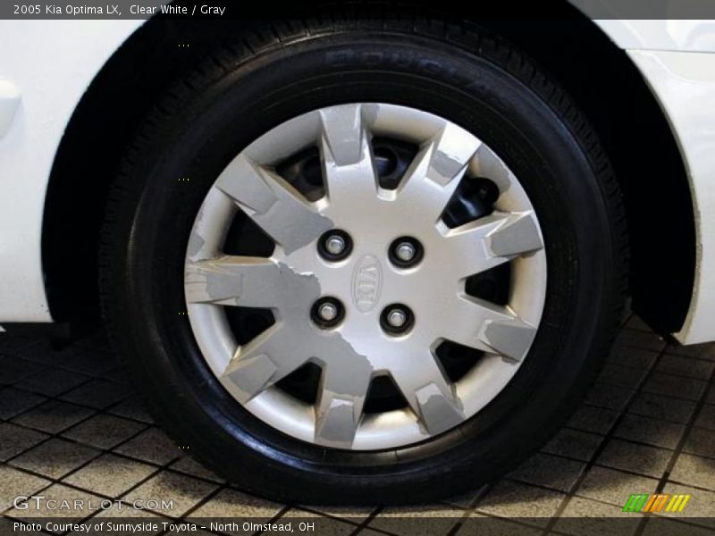  2005 Optima LX Wheel
