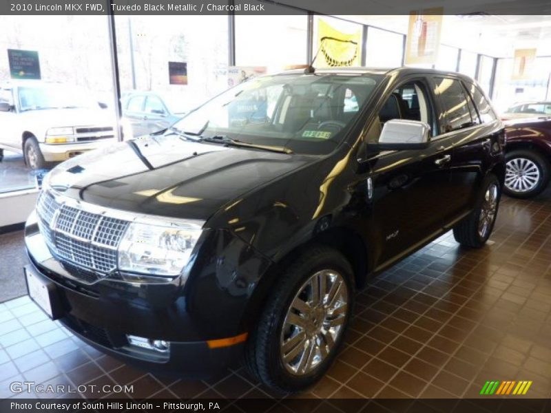 Tuxedo Black Metallic / Charcoal Black 2010 Lincoln MKX FWD