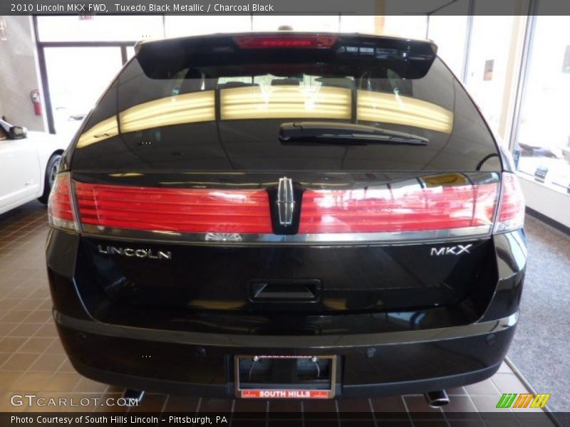 Tuxedo Black Metallic / Charcoal Black 2010 Lincoln MKX FWD