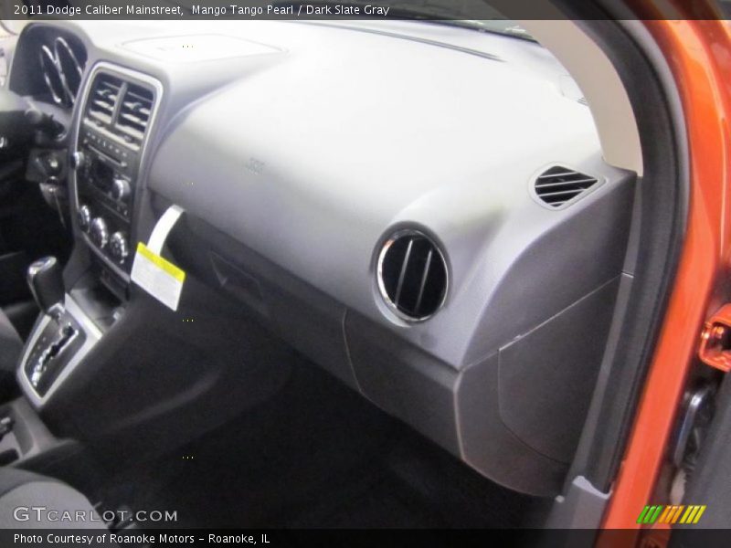 Mango Tango Pearl / Dark Slate Gray 2011 Dodge Caliber Mainstreet