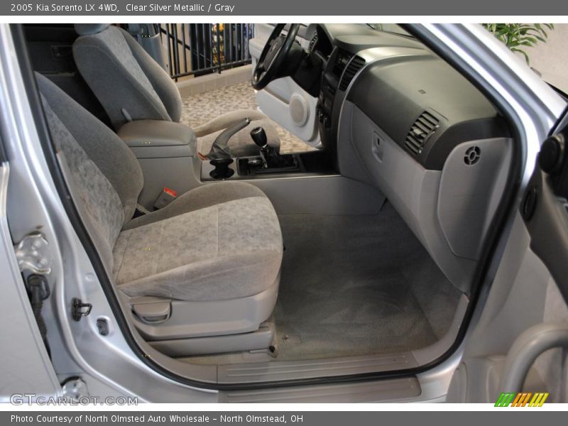 Clear Silver Metallic / Gray 2005 Kia Sorento LX 4WD
