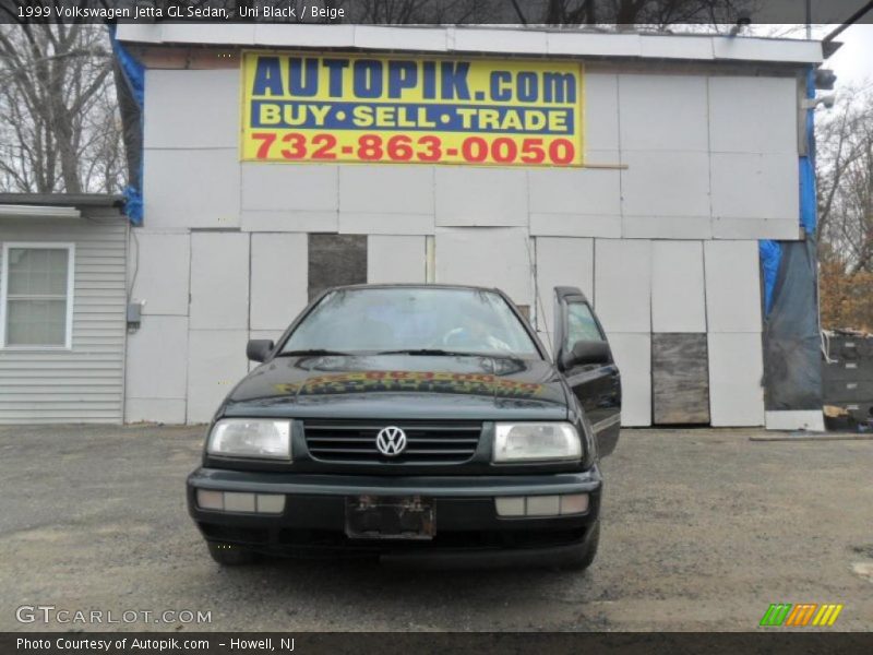 Uni Black / Beige 1999 Volkswagen Jetta GL Sedan