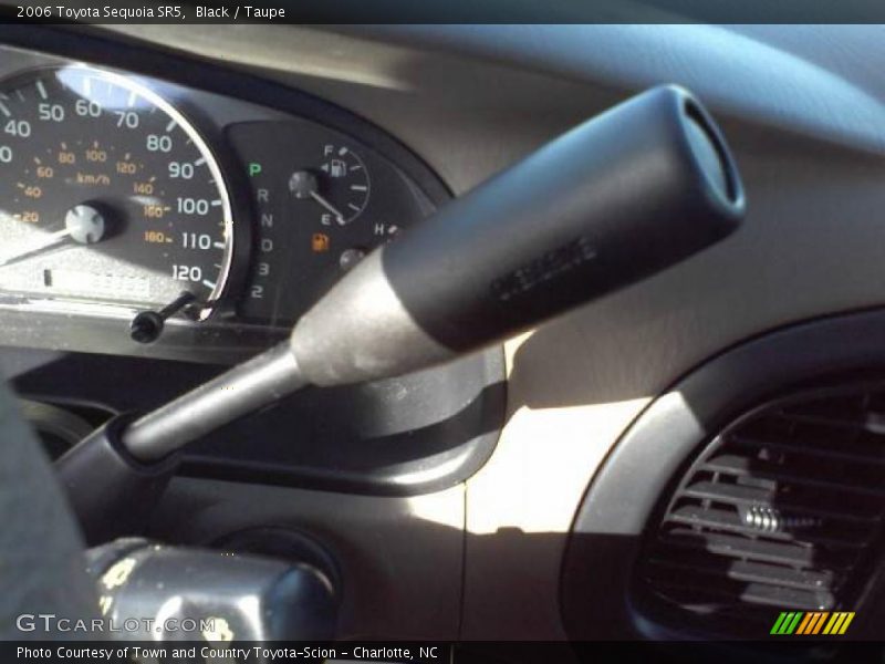 Black / Taupe 2006 Toyota Sequoia SR5