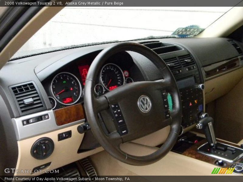  2008 Touareg 2 V8 Pure Beige Interior