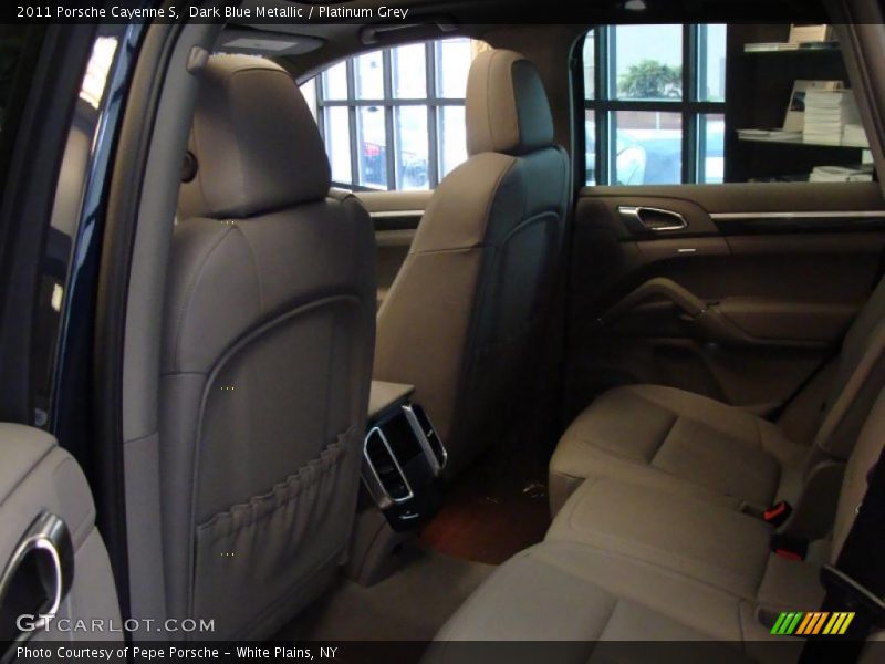 Dark Blue Metallic / Platinum Grey 2011 Porsche Cayenne S