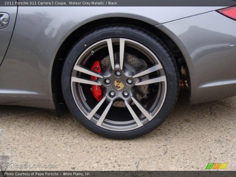  2011 911 Carrera S Coupe Wheel