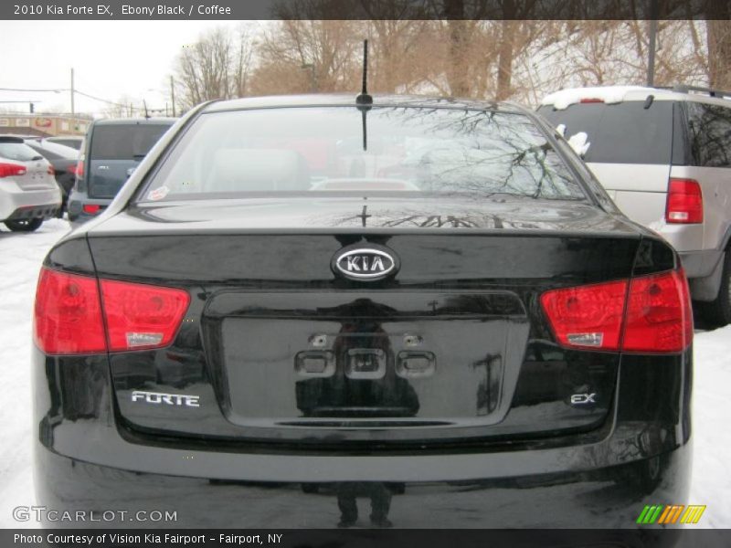 Ebony Black / Coffee 2010 Kia Forte EX