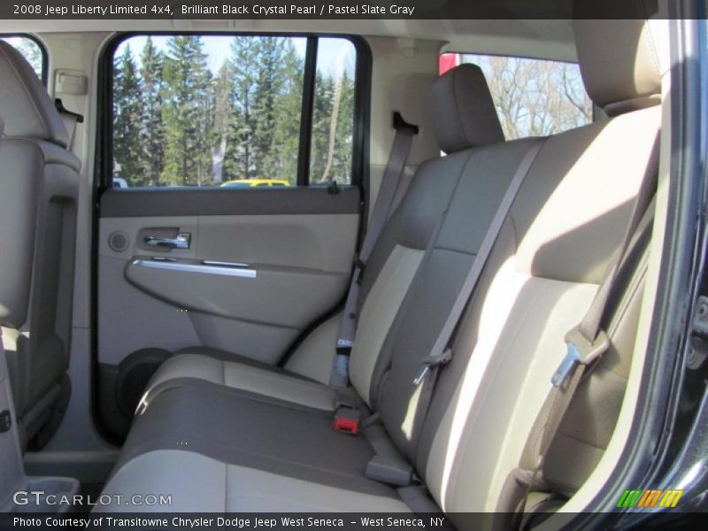 Brilliant Black Crystal Pearl / Pastel Slate Gray 2008 Jeep Liberty Limited 4x4
