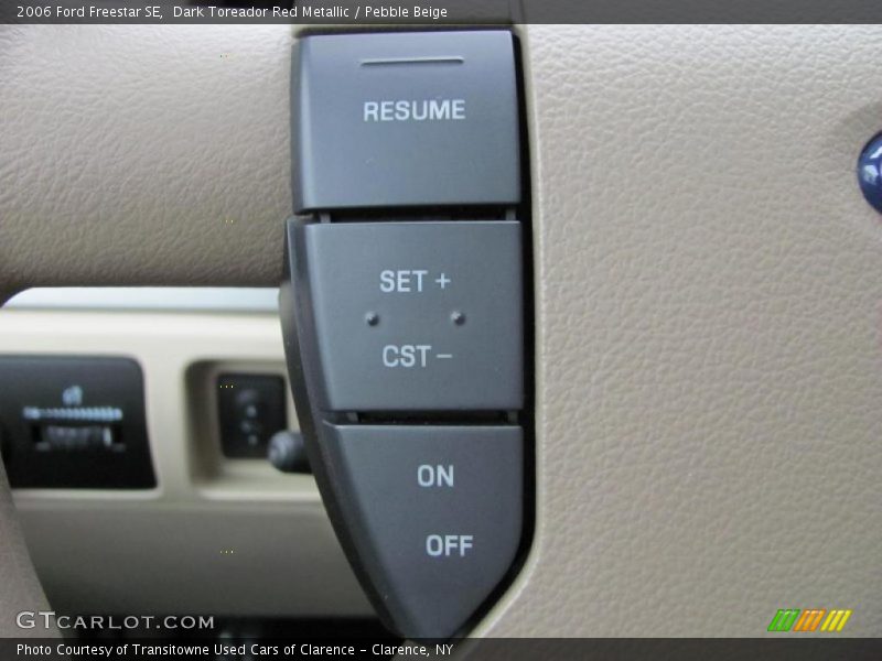 Dark Toreador Red Metallic / Pebble Beige 2006 Ford Freestar SE