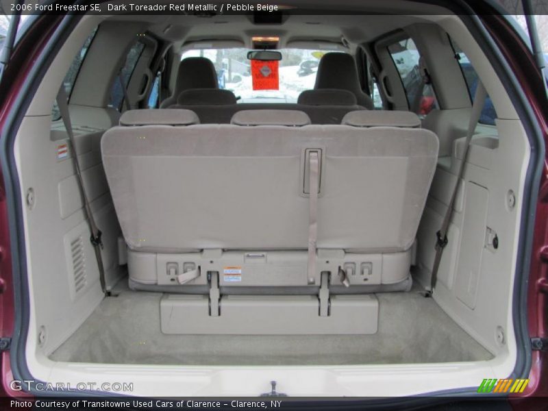  2006 Freestar SE Trunk