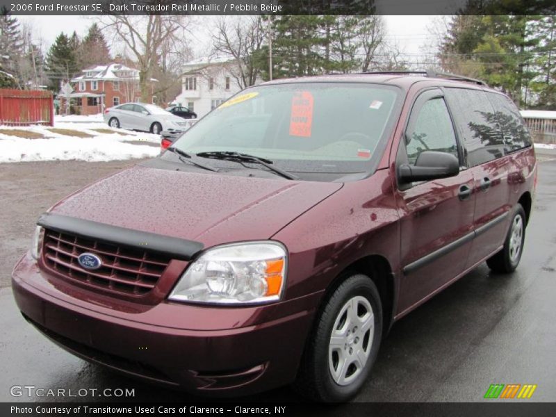 Dark Toreador Red Metallic / Pebble Beige 2006 Ford Freestar SE