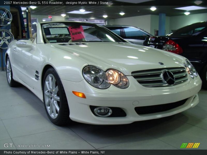 designo Mystic White / Stone 2007 Mercedes-Benz SL 550 Roadster