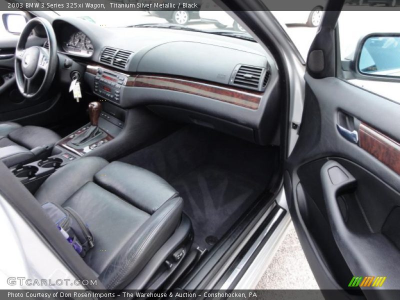  2003 3 Series 325xi Wagon Black Interior