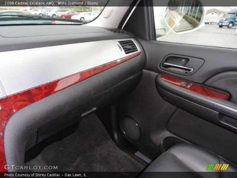 White Diamond / Ebony 2008 Cadillac Escalade AWD