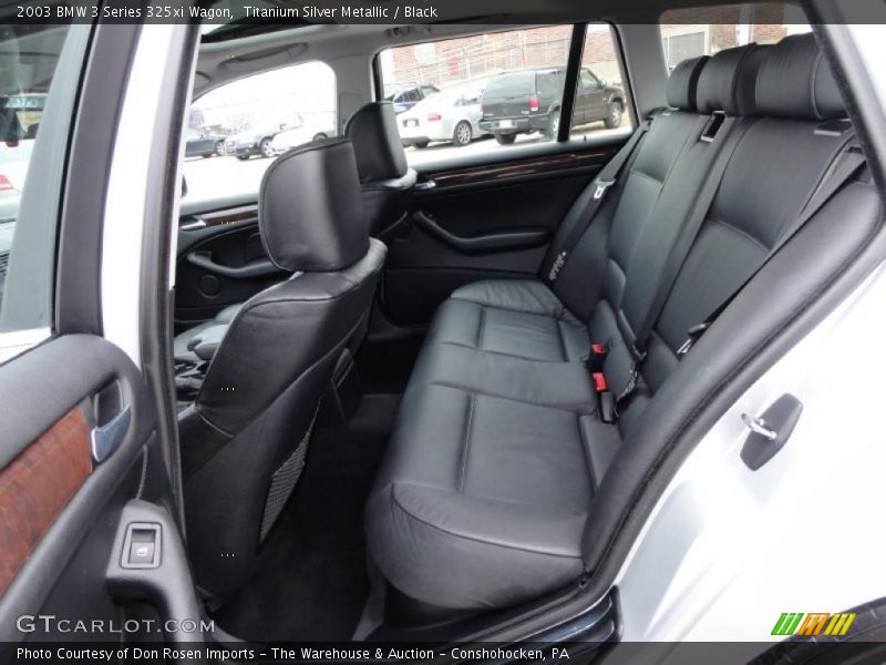  2003 3 Series 325xi Wagon Black Interior