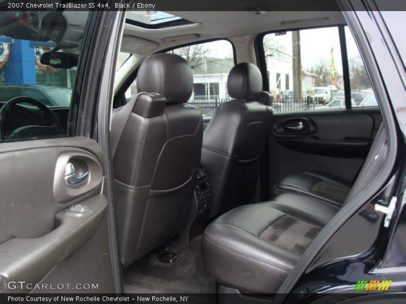  2007 TrailBlazer SS 4x4 Ebony Interior