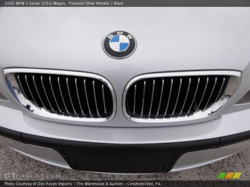  2003 3 Series 325xi Wagon Logo