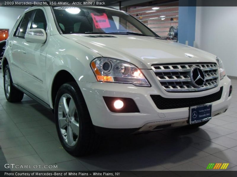 Arctic White / Black 2009 Mercedes-Benz ML 350 4Matic