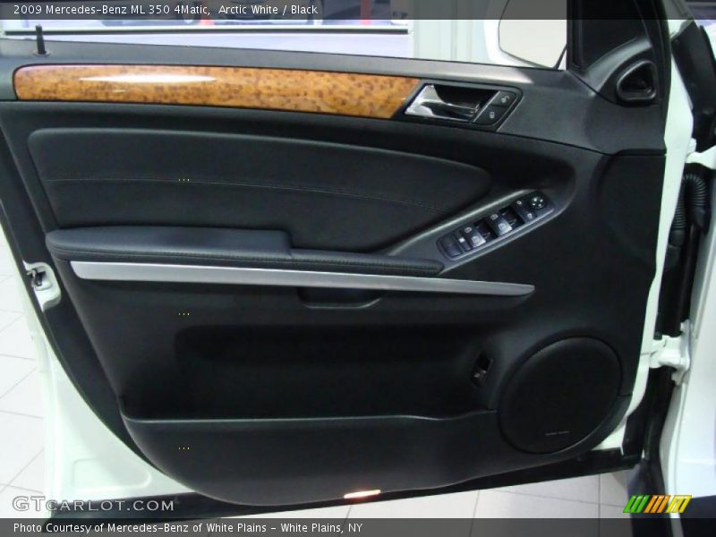 Arctic White / Black 2009 Mercedes-Benz ML 350 4Matic