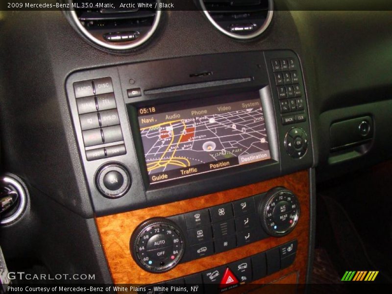 Arctic White / Black 2009 Mercedes-Benz ML 350 4Matic