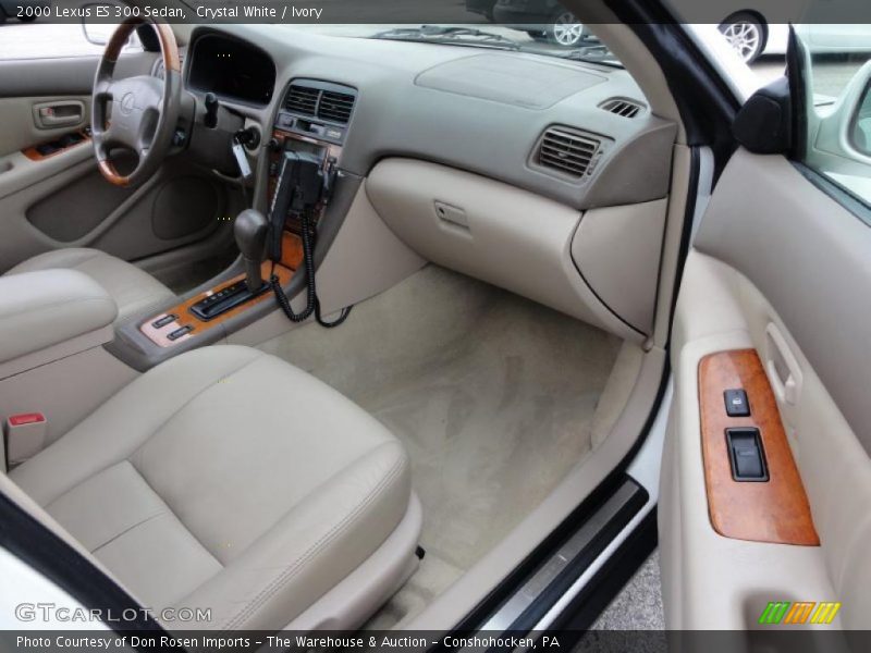 Crystal White / Ivory 2000 Lexus ES 300 Sedan
