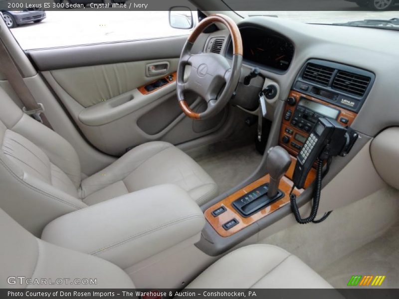 Crystal White / Ivory 2000 Lexus ES 300 Sedan