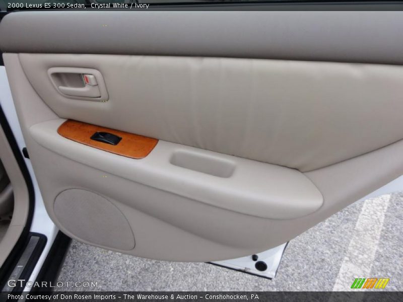 Crystal White / Ivory 2000 Lexus ES 300 Sedan
