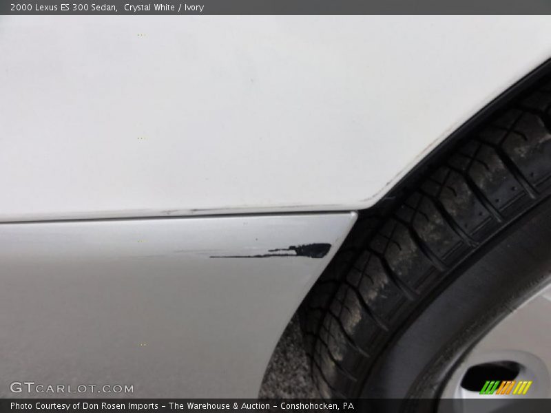 Crystal White / Ivory 2000 Lexus ES 300 Sedan