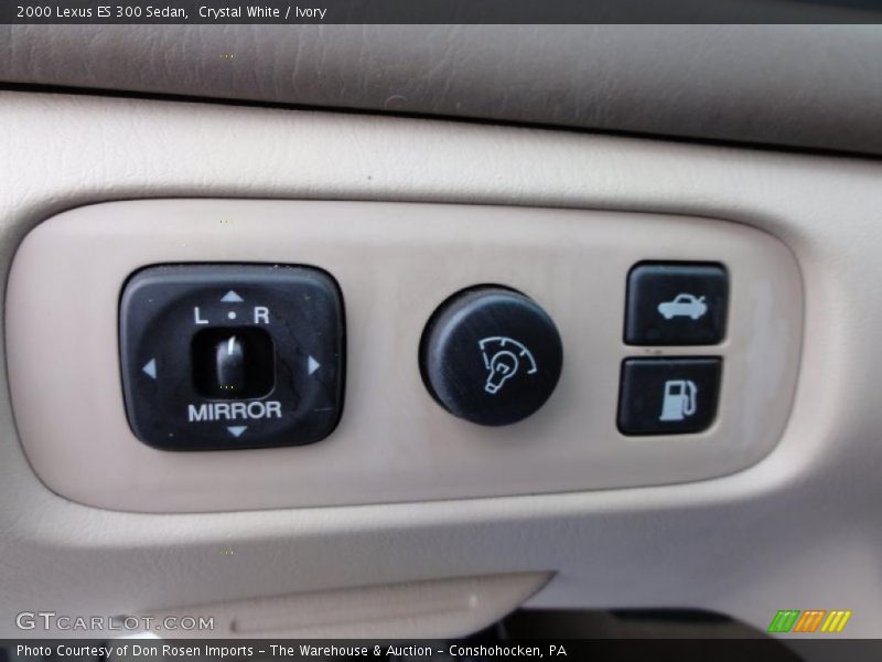 Crystal White / Ivory 2000 Lexus ES 300 Sedan