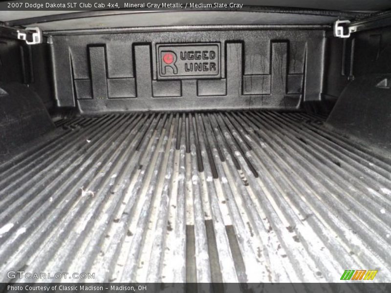 Mineral Gray Metallic / Medium Slate Gray 2007 Dodge Dakota SLT Club Cab 4x4