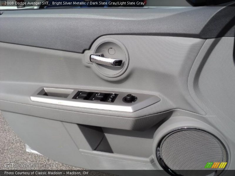 Bright Silver Metallic / Dark Slate Gray/Light Slate Gray 2008 Dodge Avenger SXT